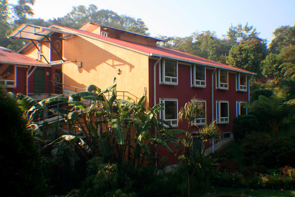 Park Hotel Santa Cruz Verapaz Exterior photo